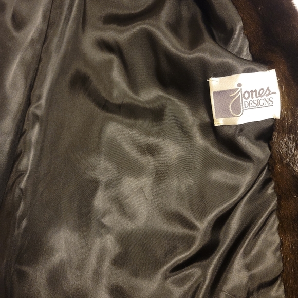 Genuine Mink 3/4 length coat - Picture 4 of 8